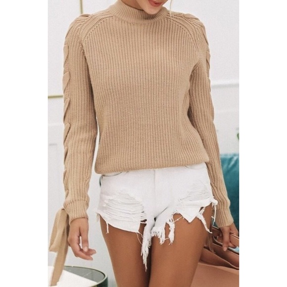 (LAST) Rebekah Knit - Picture 2 of 7